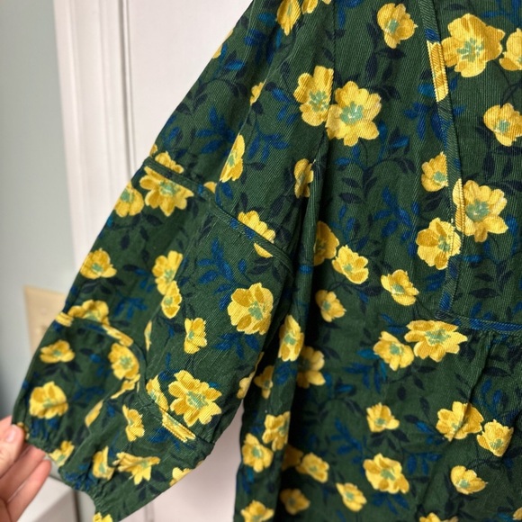 Sonoma Corduroy Green floral Notchneck Long Sleeve Top Size petite Large #1660 - Picture 3 of 7